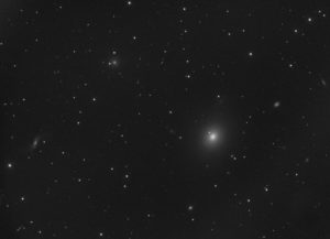 Messier 49 dans la Vierge