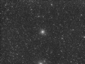 Messier 56 dans la Lyre
