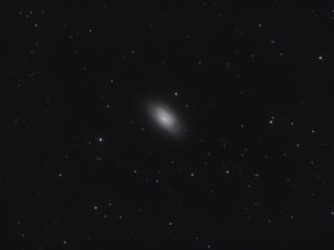 M 64, la galaxie de l'œil noir