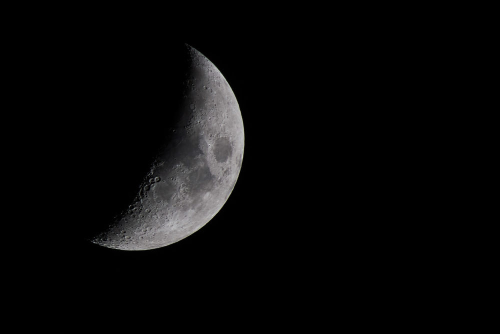 Lune au cinquième jour. Image prise le 10 juin 2016. Crédit photo : Stéphane Germain